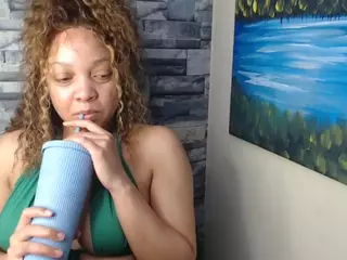 REDBONELOLLY's Live Sex Cam Show