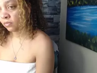 REDBONELOLLY's Live Sex Cam Show