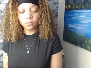 REDBONELOLLY's Live Sex Cam Show