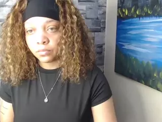 REDBONELOLLY's Live Sex Cam Show