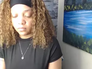 REDBONELOLLY's Live Sex Cam Show