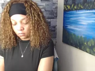 REDBONELOLLY's Live Sex Cam Show