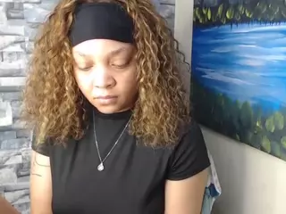 REDBONELOLLY's Live Sex Cam Show