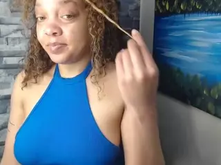 REDBONELOLLY's Live Sex Cam Show