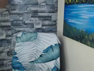 REDBONELOLLY's Live Sex Cam Show