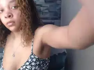 REDBONELOLLY's Live Sex Cam Show