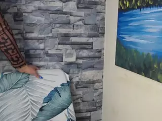 REDBONELOLLY's Live Sex Cam Show