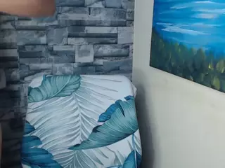 REDBONELOLLY's Live Sex Cam Show