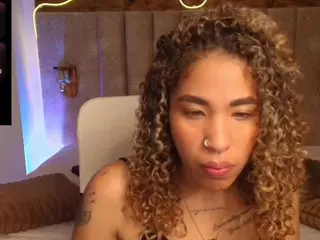 rihanna-brooks's Live Sex Cam Show