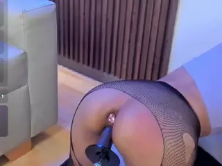 Antonellatorres-7's Live Sex Cam Show