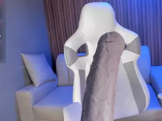 Antonellatorres-7's Live Sex Cam Show