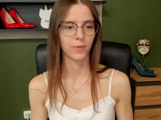 MegiDesire's Live Sex Cam Show
