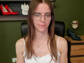 MegiDesire's Live Sex Cam Show