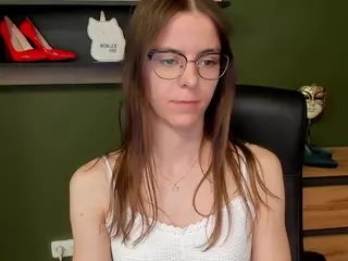 MegiDesire's Live Sex Cam Show
