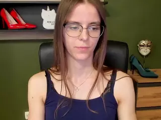 MegiDesire's Live Sex Cam Show