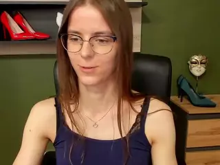 MegiDesire's Live Sex Cam Show