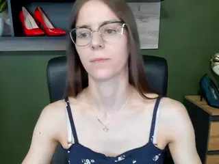 MegiDesire's Live Sex Cam Show