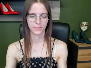 MegiDesire's Live Sex Cam Show