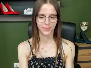 MegiDesire's Live Sex Cam Show