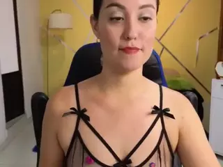 shirlyrojas's Live Sex Cam Show