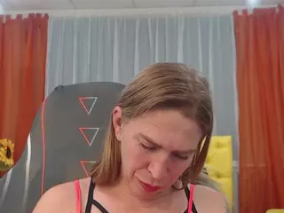 TessaDaybreak's Live Sex Cam Show