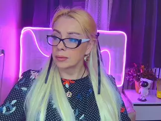 TessaDaybreak's Live Sex Cam Show