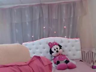 TessaDaybreak's Live Sex Cam Show