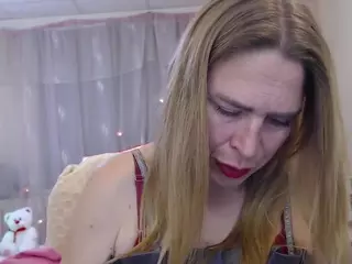TessaDaybreak's Live Sex Cam Show