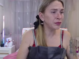 TessaDaybreak's Live Sex Cam Show