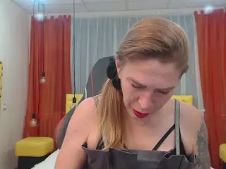 TessaDaybreak's Live Sex Cam Show