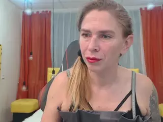 TessaDaybreak's Live Sex Cam Show