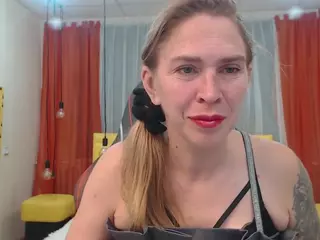 TessaDaybreak's Live Sex Cam Show
