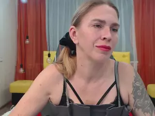 TessaDaybreak's Live Sex Cam Show