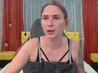 TessaDaybreak's Live Sex Cam Show