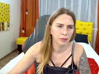 TessaDaybreak's Live Sex Cam Show