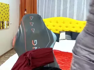 TessaDaybreak's Live Sex Cam Show