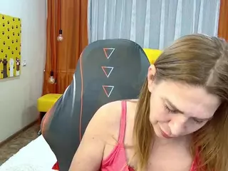 TessaDaybreak's Live Sex Cam Show