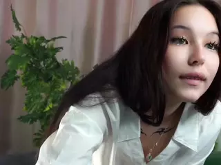 AlthenaCoomer's Live Sex Cam Show