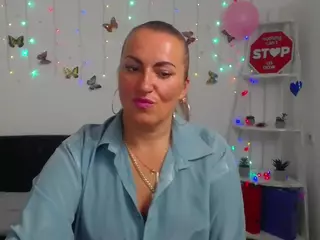DianaMGG's Live Sex Cam Show