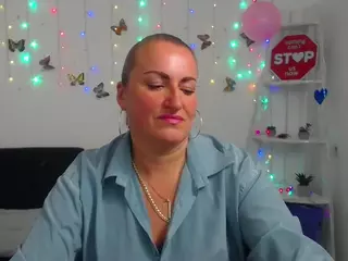 DianaMGG's Live Sex Cam Show