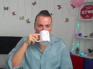 DianaMGG's Live Sex Cam Show