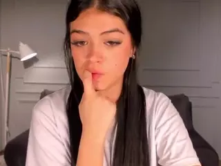 NiaMillerX's Live Sex Cam Show