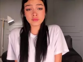 NiaMillerX's Live Sex Cam Show