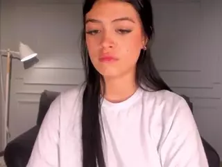 NiaMillerX's Live Sex Cam Show
