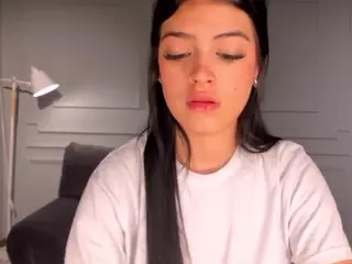 NiaMillerX's Live Sex Cam Show