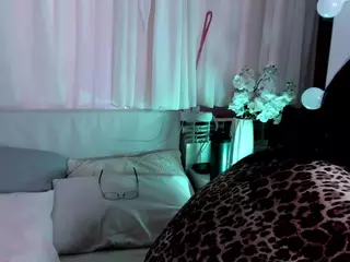 Riverlyyy's Live Sex Cam Show