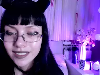 Riverlyyy's Live Sex Cam Show