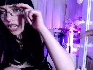 Riverlyyy's Live Sex Cam Show