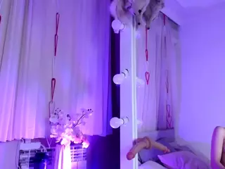 Riverlyyy's Live Sex Cam Show