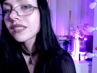 Riverlyyy's Live Sex Cam Show